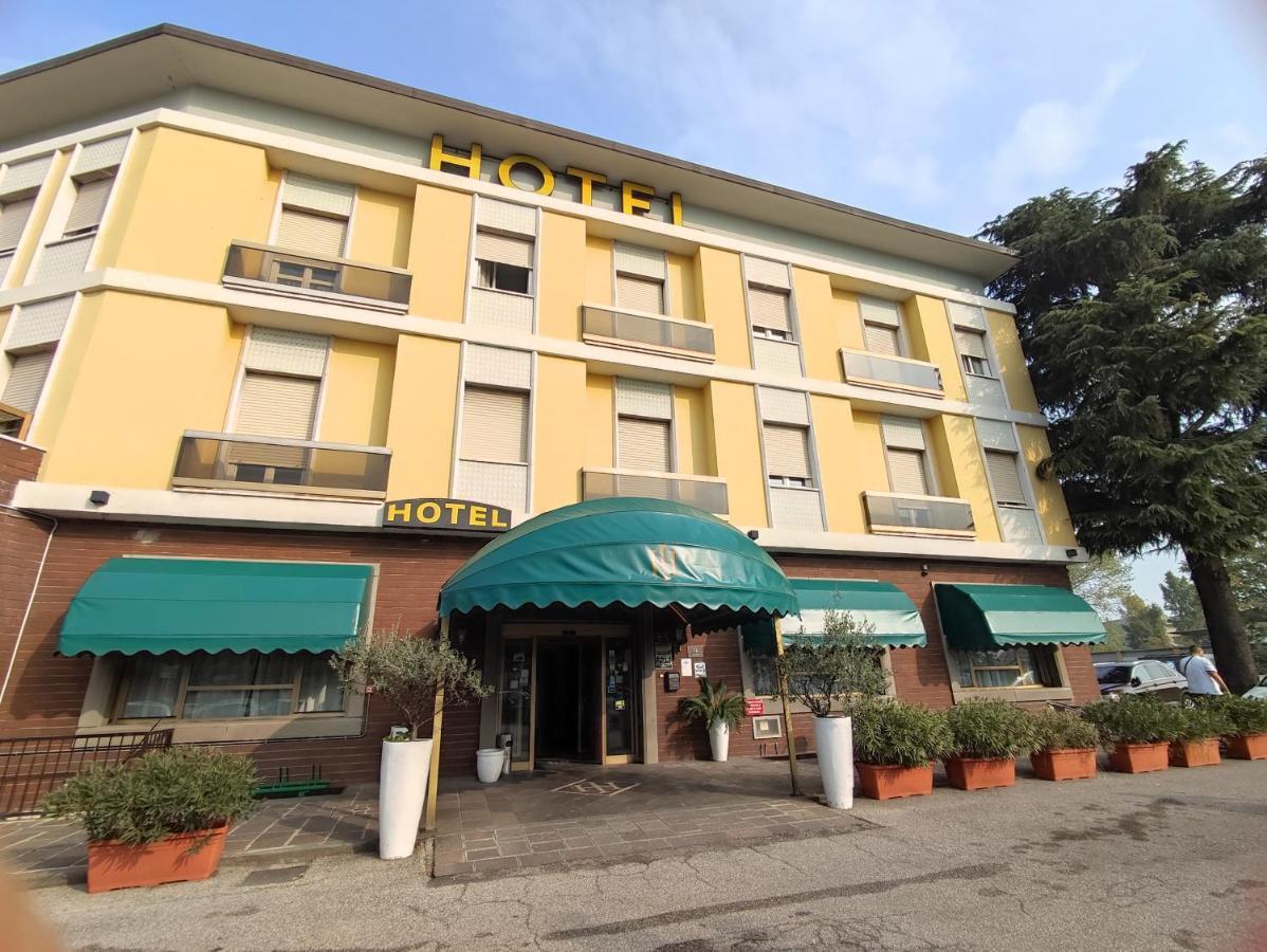 Hotel Industria Brescia Eksteriør bilde